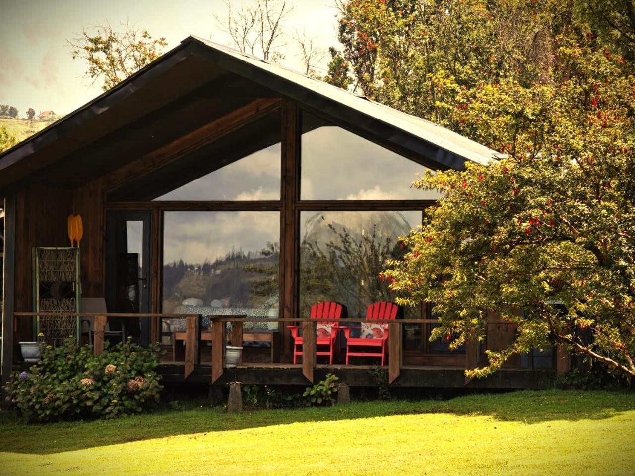 Casa Bauda De Chiloe Villa Castro Exterior photo
